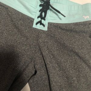 VICTORIA SECRET LEGGINGS